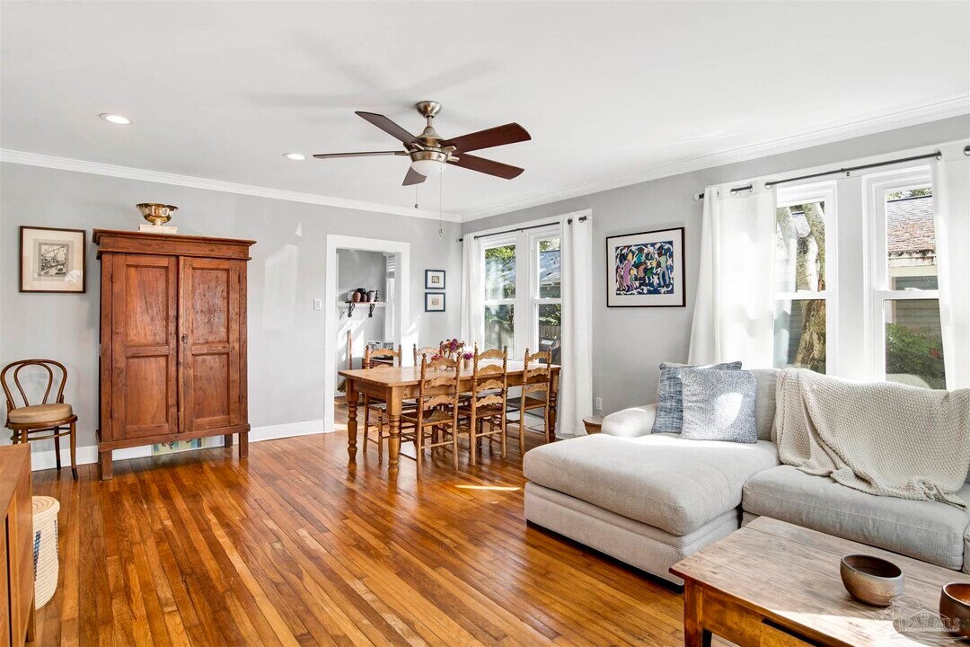 1306 E Hernandez St in Pensacola, FL - Building Photo