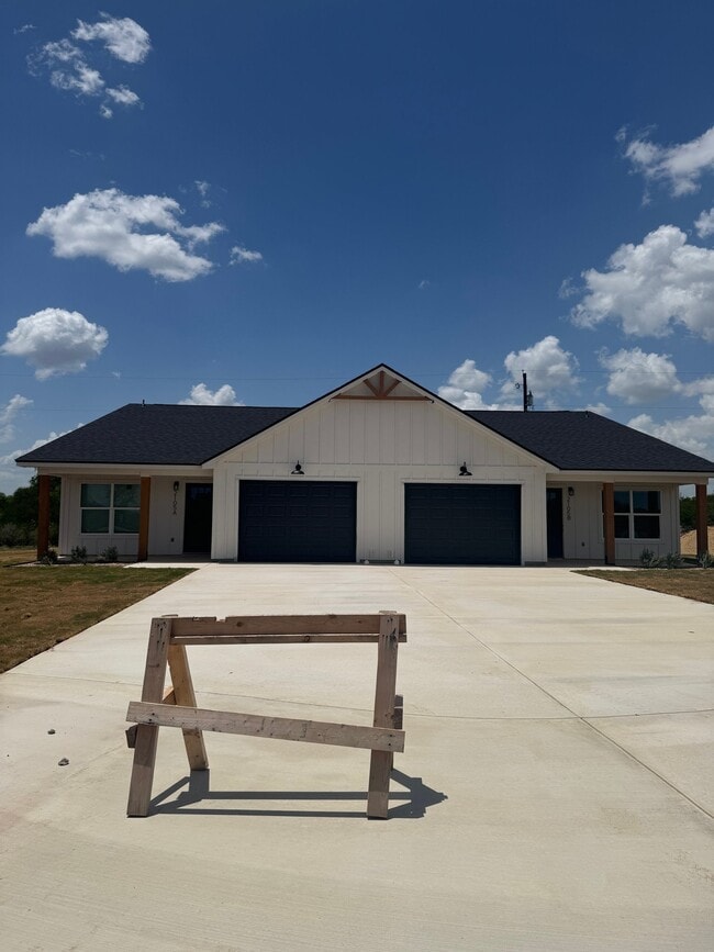 2103 Vista Rosa, Unit A