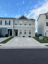 81 Pepperwood Dr in Wyoming, DE - Building Photo