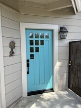 22 Vía Castanada in Monterey, CA - Building Photo - Building Photo