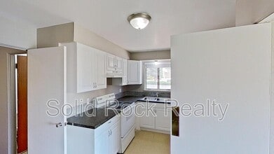 1520 E Pikes Peak Ave in Colorado Springs, CO - Building Photo - Building Photo
