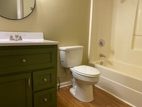119 Roosevelt Pky in Jackson, TN - Building Photo - Building Photo