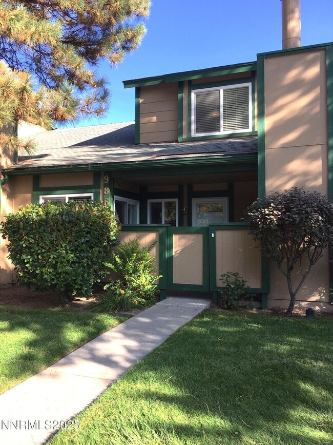 property at 986 Holman Way
