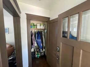 141 Parkwood Ave, Unit Apt 1 in Kenmore, NY - Building Photo - Building Photo