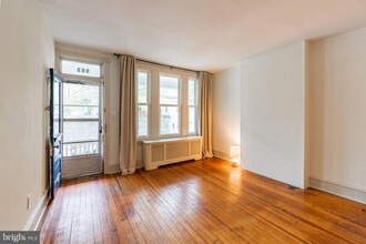 503 Seville St in Philadelphia, PA - Building Photo - Building Photo