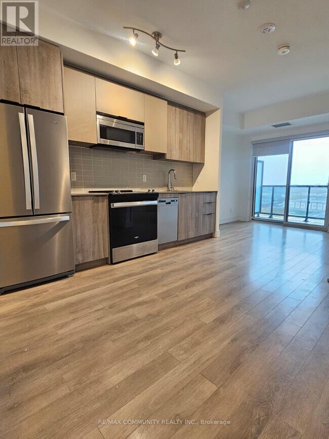 1350 Ellesmere Rd in Toronto, ON - Building Photo - Building Photo