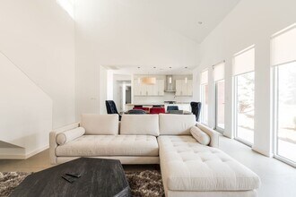 925 NW 8th St in Oklahoma City, OK - Building Photo - Building Photo