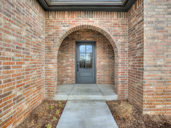2500 Thunder Canyon Ct in Edmond, OK - Building Photo - Building Photo