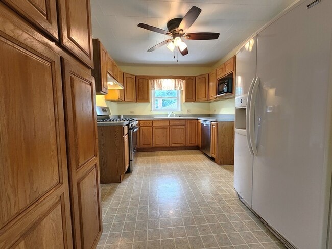 4112 Rudd Ct in Gurnee, IL - Building Photo - Building Photo