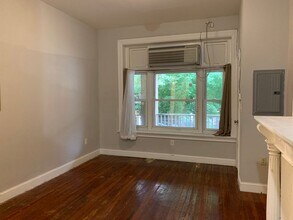 4437 Chestnut St in Philadelphia, PA - Building Photo - Building Photo