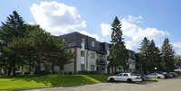 Bellows Court in West St. Paul, MN - Foto de edificio - Building Photo