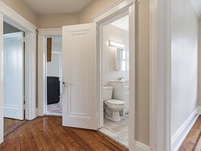 832 Calhoun Ave, Unit 1 in Bronx, NY - Building Photo - Building Photo