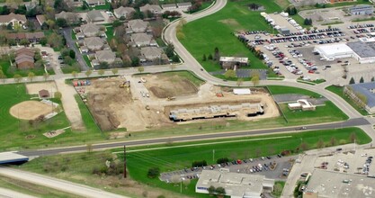 Falcon Ridge Apartments in Delavan, WI - Foto de edificio - Building Photo