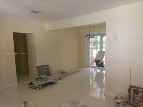 520 NW 144th St in Miami, FL - Building Photo - Building Photo