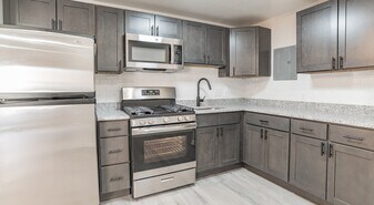 Raleigh Court Apartments in Temple Hills, MD - Building Photo