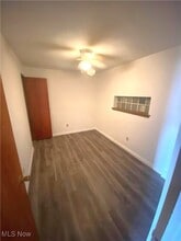 106 Columbus Way in Weirton, WV - Building Photo - Building Photo