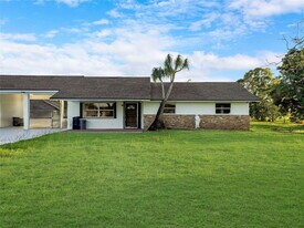 20000 SW 216th St in Miami, FL - Building Photo