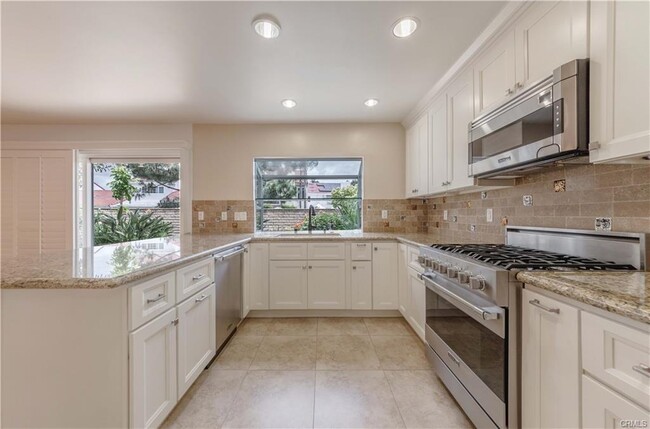 23 Chicory Way in Irvine, CA - Building Photo - Building Photo