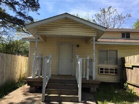 49.5 Hill Ln in Little Rock, AR - Building Photo