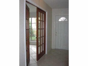 2007 Oakglen Dr in Austin, TX - Building Photo - Building Photo