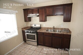 3922 N Piedras St in El Paso, TX - Building Photo - Building Photo