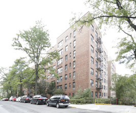 3801 Hudson Manor Ter in Bronx, NY - Building Photo - Building Photo