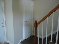 919 Coleridge Rd photo'