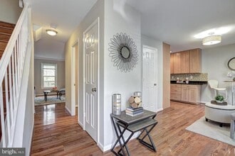3147 Bayswater Ct in Fairfax, VA - Building Photo - Building Photo