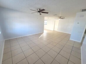 1415 Wickham Ln in Holiday, FL - Building Photo - Building Photo