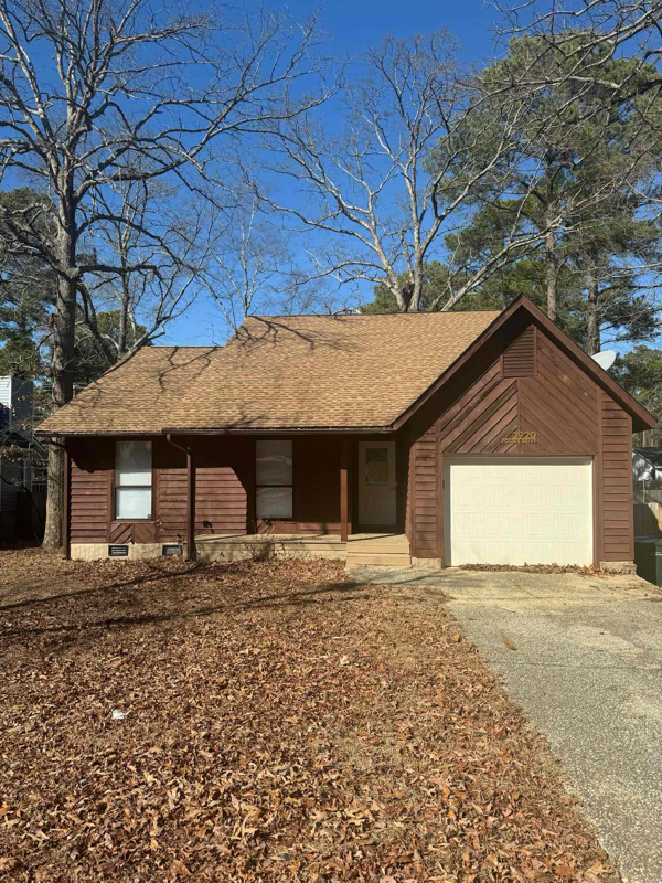 property at 3920 Foster Dr