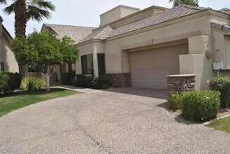 7272 E Gainey Ranch Rd in Scottsdale, AZ - Building Photo - Building Photo