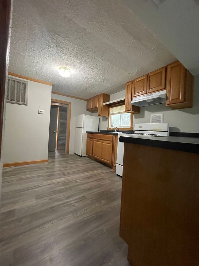 property at 2038 Avon St