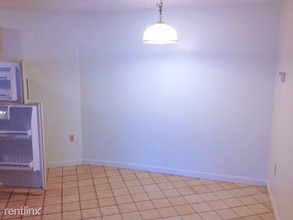 410 Washington St-Unit -Apt 21 in Quincy, MA - Building Photo - Building Photo