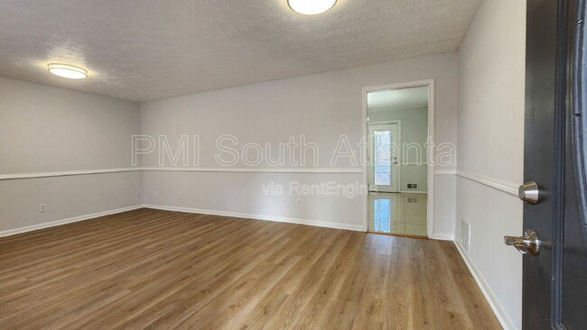 67 Heron Dr in Riverdale, GA - Building Photo - Building Photo