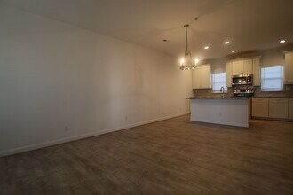 4319 Pinter Ln in Norfolk, VA - Building Photo - Building Photo