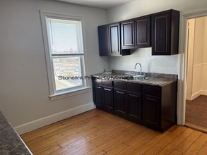 114-116 Garden St in Pawtucket, RI - Building Photo - Building Photo