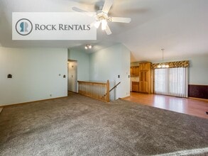 14 Des Moines Ave in South Hutchinson, KS - Building Photo - Building Photo