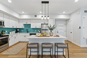 5420 Elysian St in Houston, TX - Building Photo