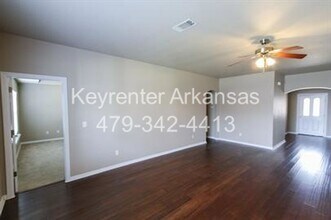 720 Harvest St in Centerton, AR - Building Photo - Building Photo