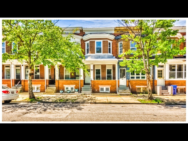 property at 1548 Moreland Ave