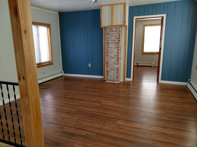 157 N Meadow St in Watertown, NY - Building Photo - Building Photo