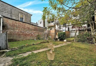 18 S Lehigh St in Shenandoah, PA - Building Photo - Building Photo