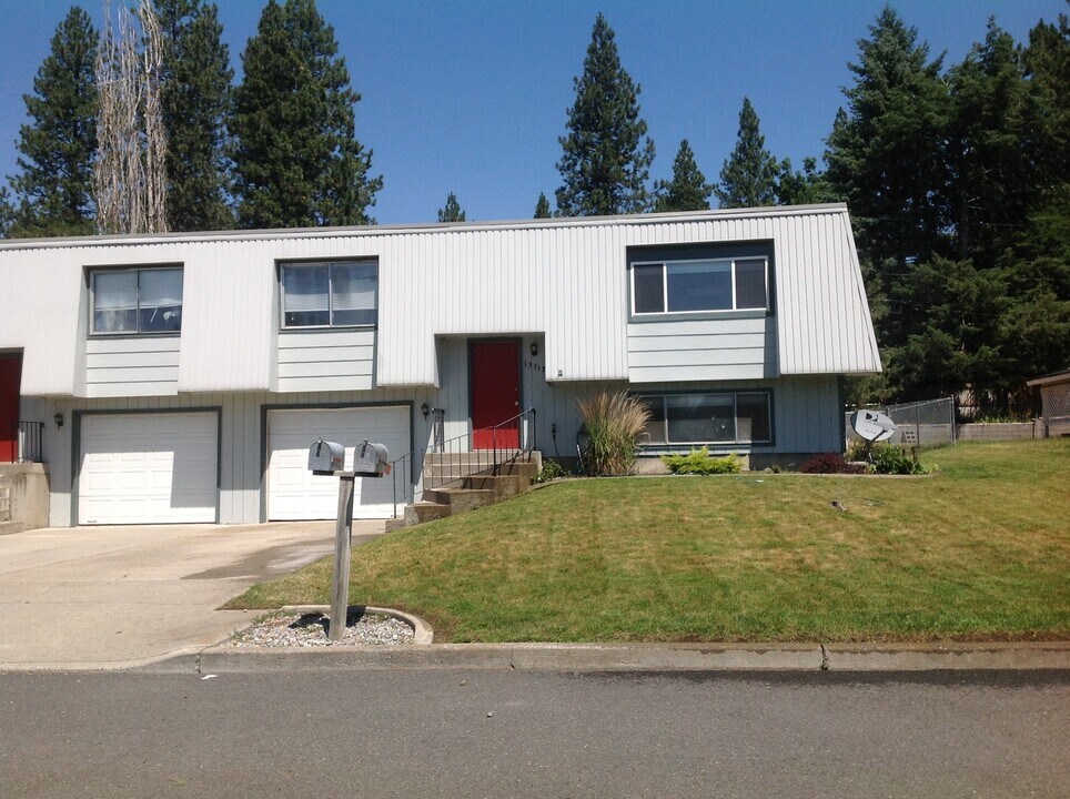 13315-13317 E 26th Ave in Spokane Valley, WA - Building Photo