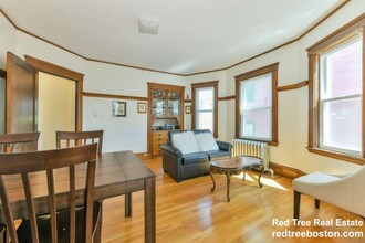 11 Parkton Rd, Unit 1 in Boston, MA - Building Photo - Building Photo