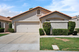 11010 W Poinsettia Dr in Avondale, AZ - Building Photo - Building Photo