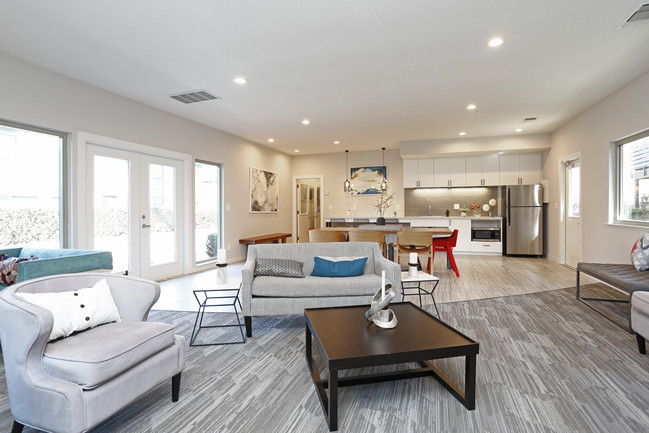 Ashbury Court Apartments in Rancho Cordova, CA - Building Photo - Interior Photo