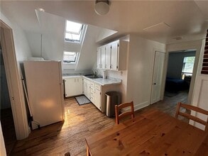 45 E Bowery St in Newport, RI - Building Photo - Building Photo