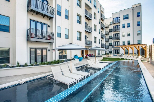 Bandera at Preston Hollow