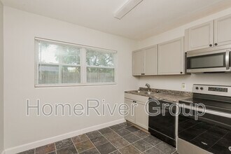 5809 Michigan Ave in New Port Richey, FL - Building Photo - Building Photo