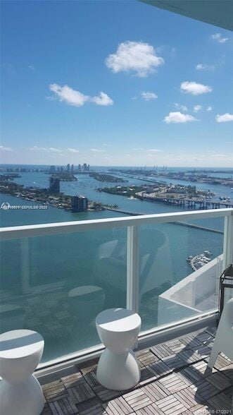 property at 1900 N Bayshore Dr